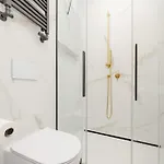 شقة Przytulne W Zielonej Okolicy Srodmiescia By Renters