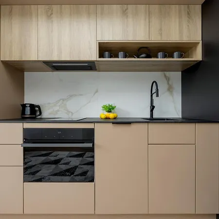 Przytulne W Zielonej Okolicy Srodmiescia By Renters Варшава